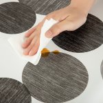 Wachstuch Tischdecke weiß mit grauen Punkten abwaschbar Gartentischdecke fleckenabweisend